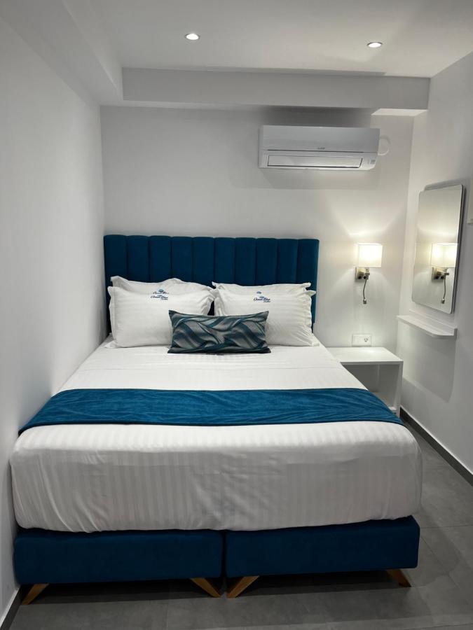 Ocean Blue Suites イエリソス エクステリア 写真