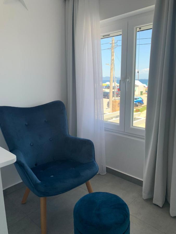 Ocean Blue Suites イエリソス エクステリア 写真