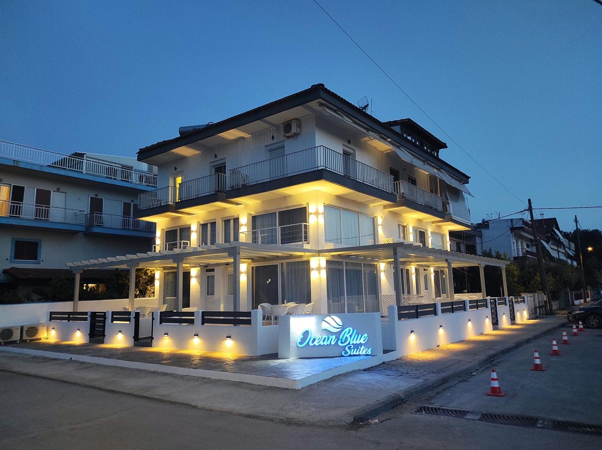 Ocean Blue Suites イエリソス エクステリア 写真