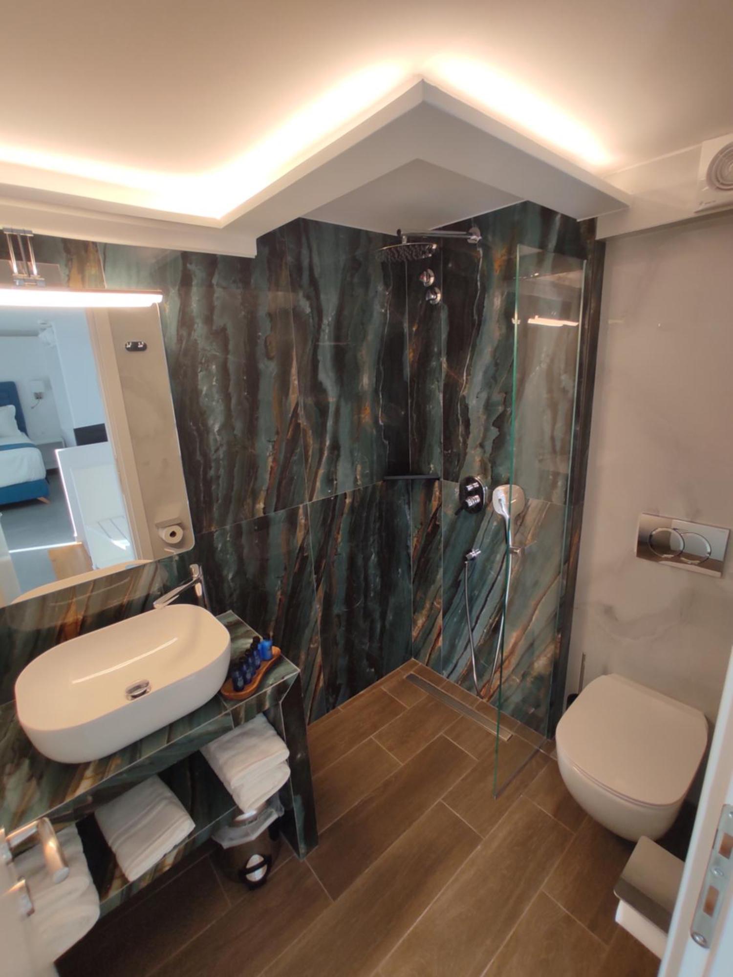 Ocean Blue Suites イエリソス 部屋 写真