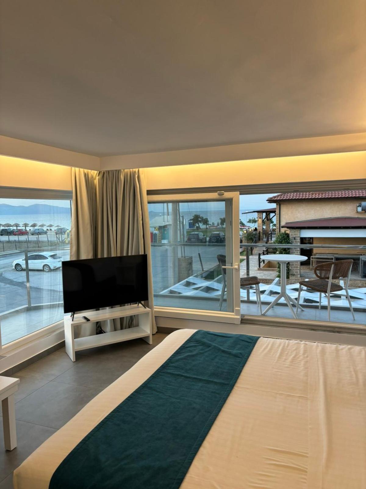 Ocean Blue Suites イエリソス 部屋 写真